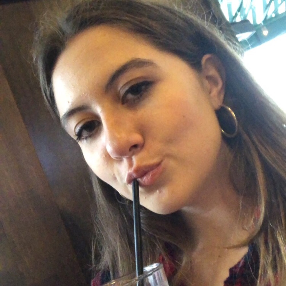 Meet your Posher, Claire